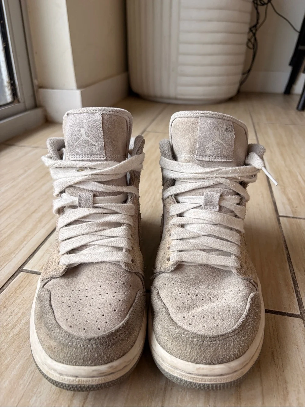 Air Jordan 1 Mid SE sneakers